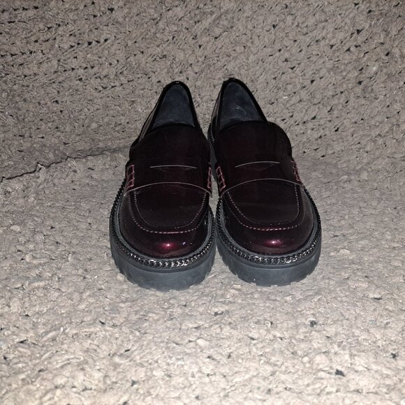 THE WISHBONE COLLECTION-Burgundy Patent Leather Penny Loafers-Sz 6.5-Near Mint - Picture 3 of 8